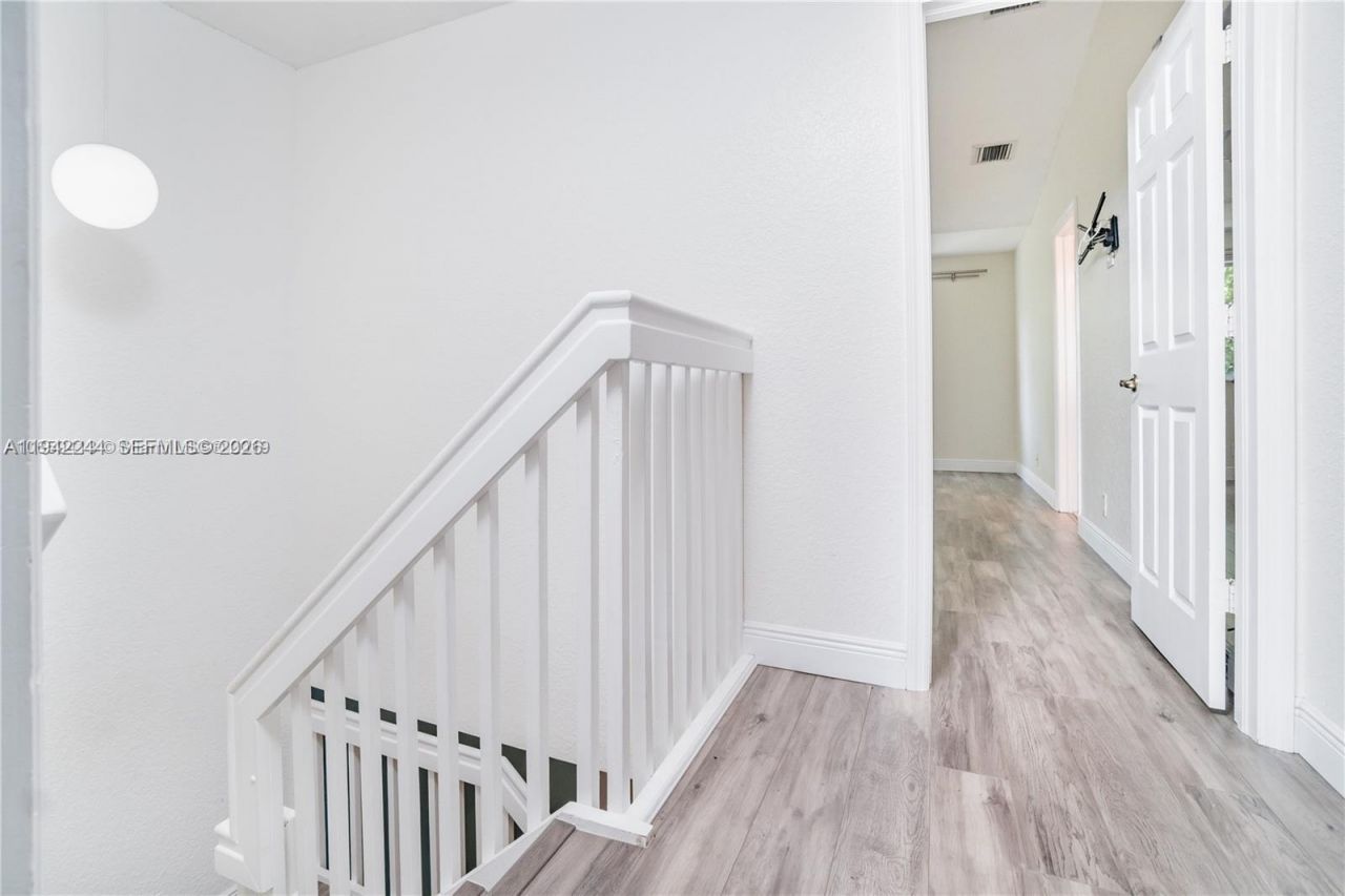 11425 NW 34th Pl, Sunrise, FL 33323 Photo