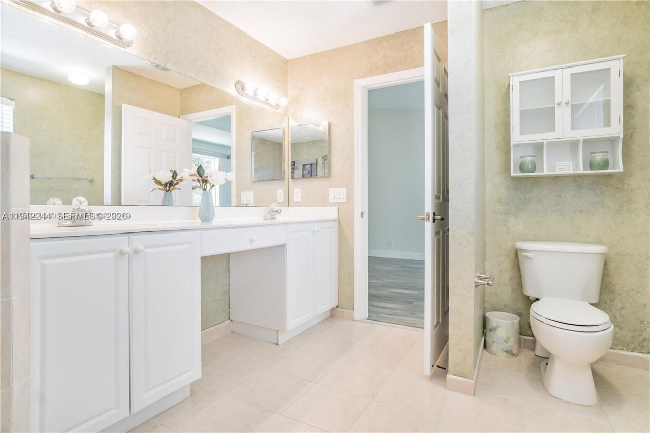 11425 NW 34th Pl, Sunrise, FL 33323 Photo