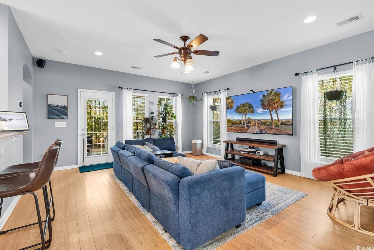 1005 Elysium Ct. Photo 9