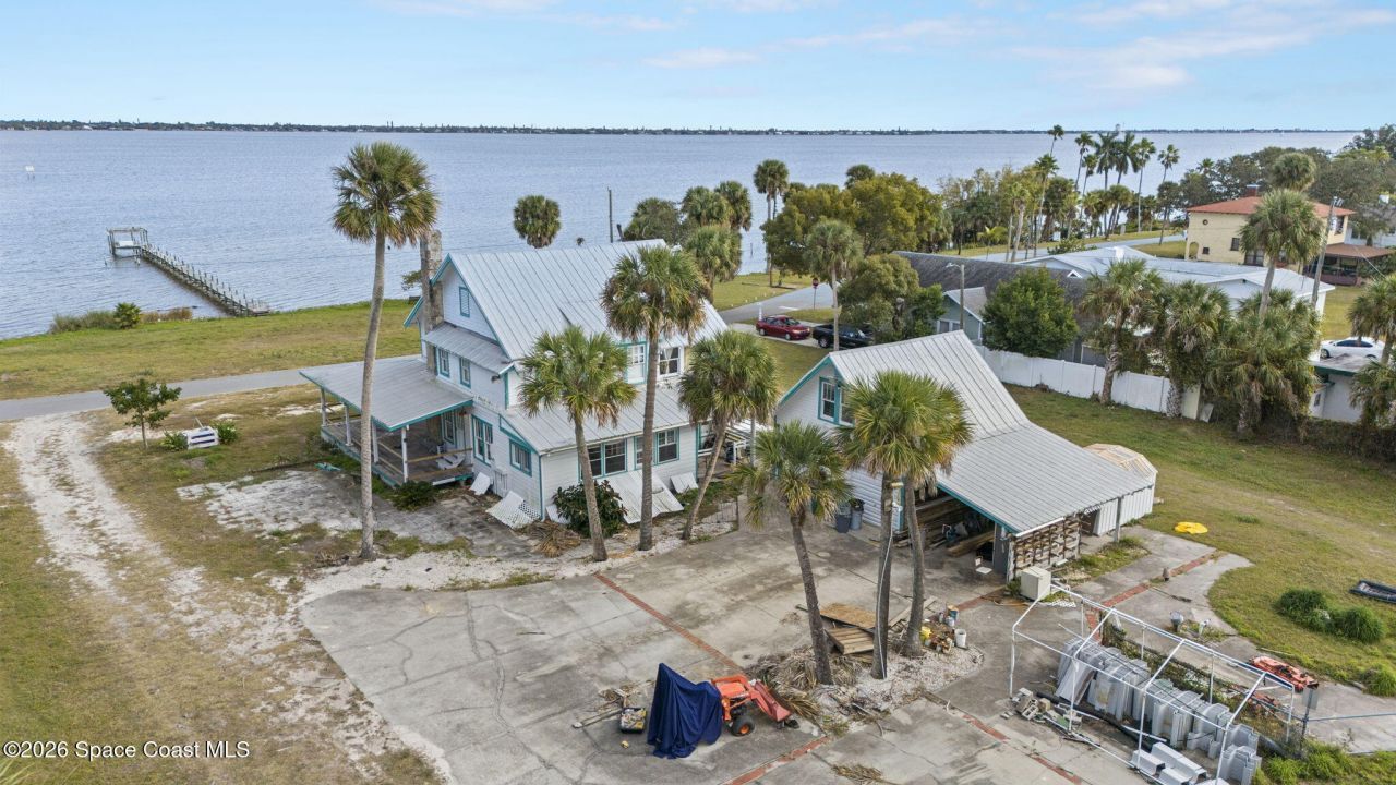 2612 Riverview Drive, Melbourne, FL 32901 Photo