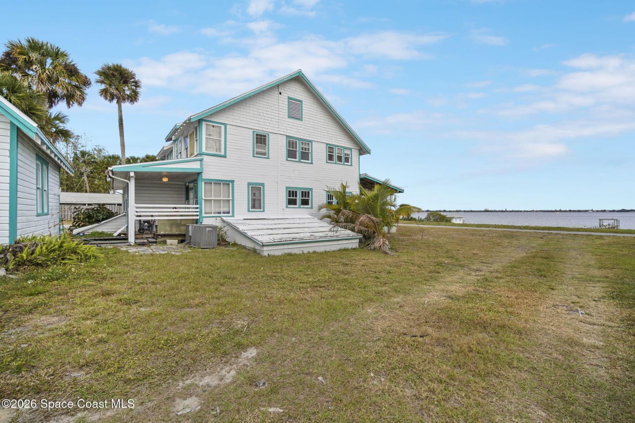 2612 Riverview Drive, Melbourne, FL 32901 Photo