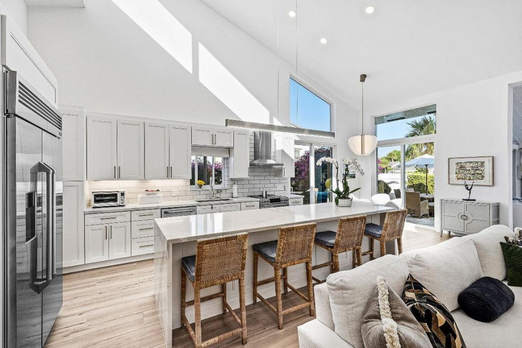 6110 N Ocean Boulevard, Unit 32, Ocean Ridge, FL 33435 Photo