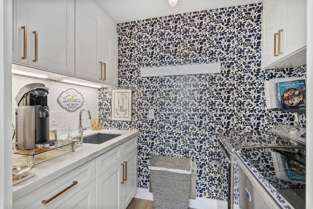 6110 N Ocean Boulevard, Unit 32, Ocean Ridge, FL 33435 Photo