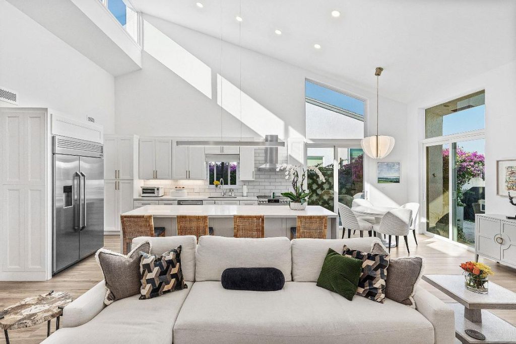 6110 N Ocean Boulevard, Unit 32, Ocean Ridge, FL 33435 Photo