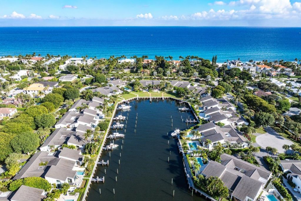 6110 N Ocean Boulevard, Unit 32, Ocean Ridge, FL 33435 Photo