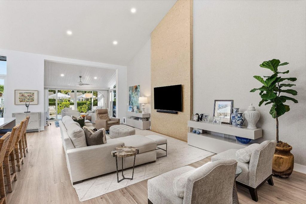 6110 N Ocean Boulevard, Unit 32, Ocean Ridge, FL 33435 Photo