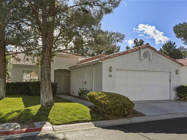 8809 Crystal Port Avenue, Las Vegas, NV 89147
