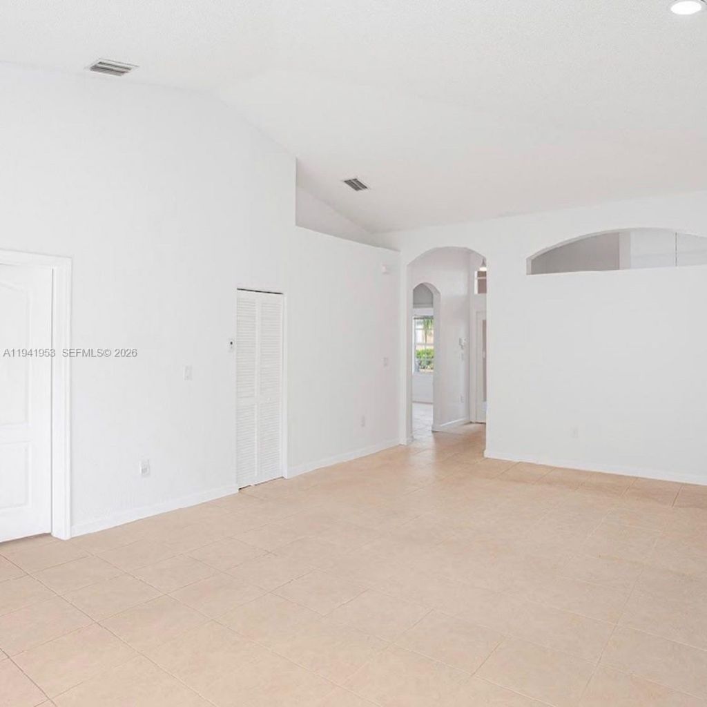 16222 SW 102nd Ter, Miami, FL 33196 Photo