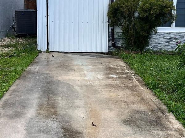 14763 SW 173rd Ter, Unit 1, Miami, FL 33187