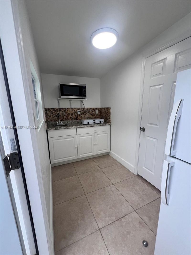 14763 SW 173rd Ter, Unit 1, Miami, FL 33187 Photo