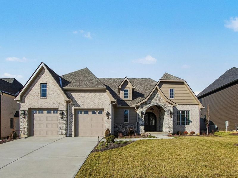 6956 Shadow Ridge Road, Anderson Twp, OH 45230 Photo 1
