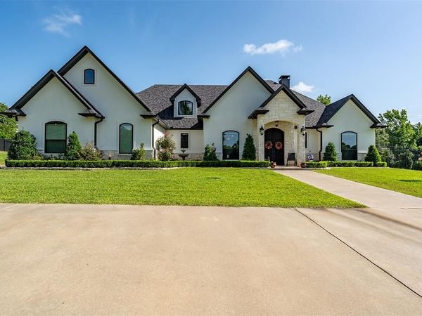 12126 County Road 1168 , Tyler, TX 75703