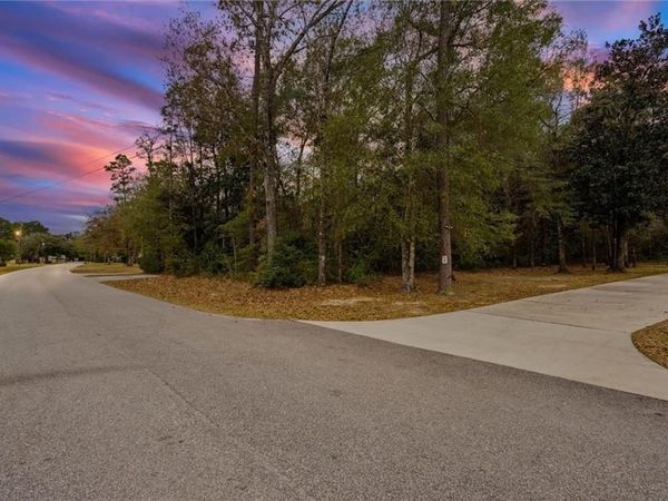 9830 Pineview Avenue, Theodore, AL 36582