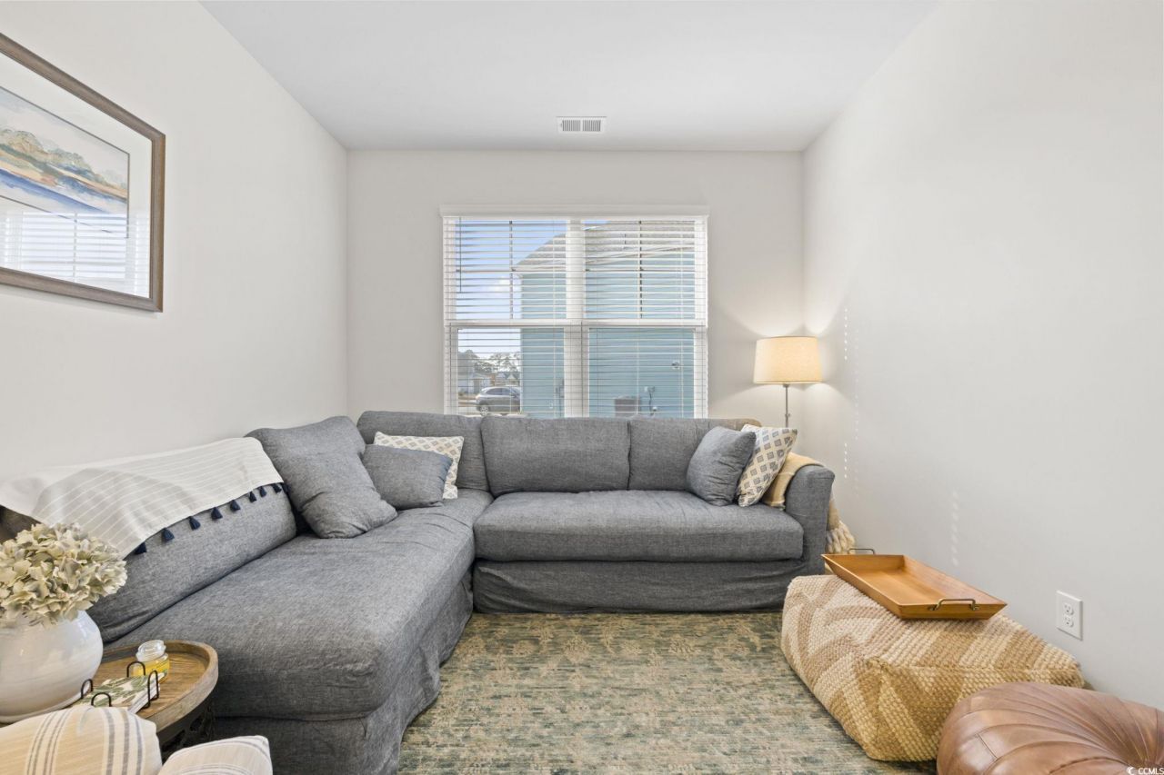 4855 Guilford Loop Photo 10