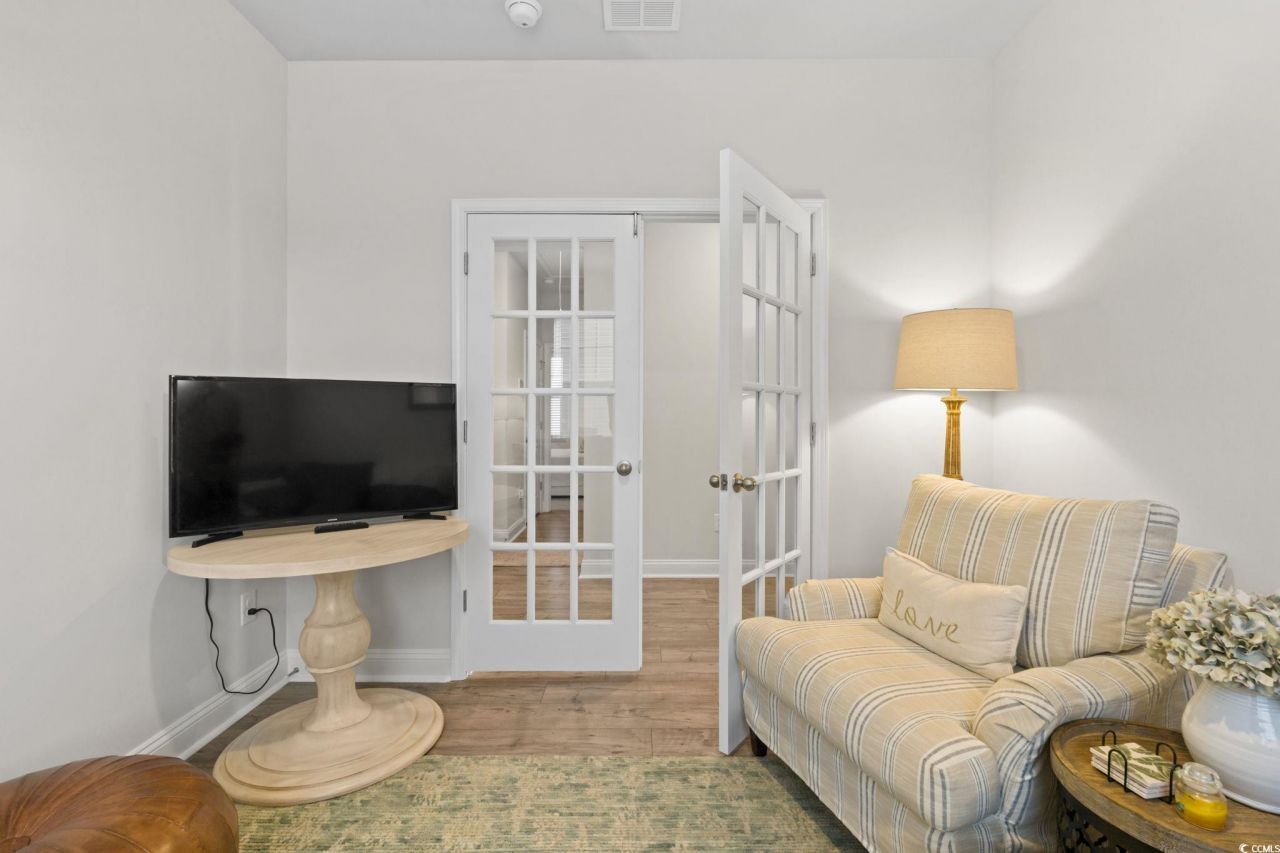 4855 Guilford Loop Photo 11