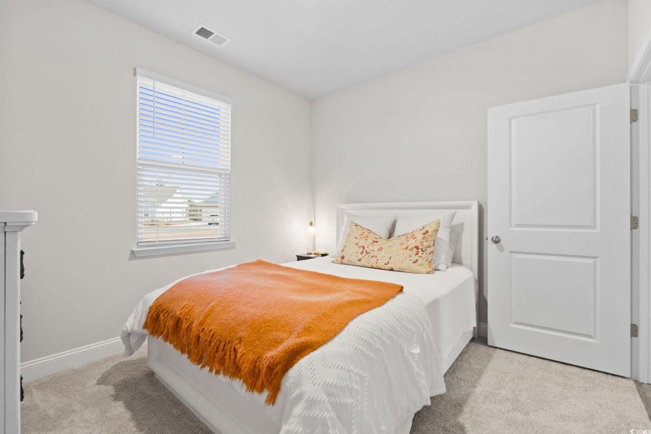 4855 Guilford Loop Photo 8