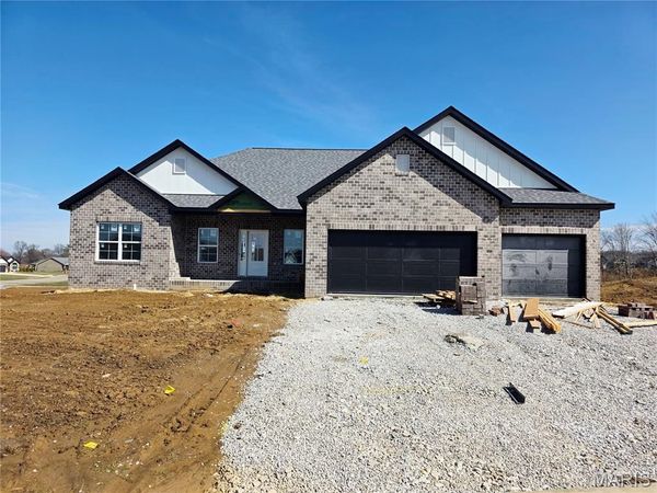 433 Briarberry Drive, Shiloh, IL 62221