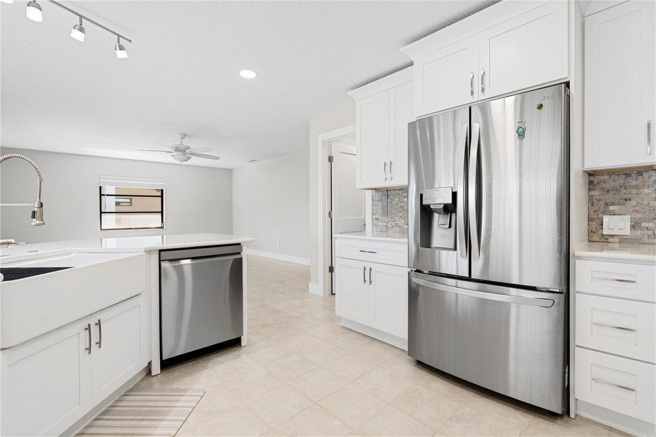 3929 N Sagomon Point, Crystal River, FL 34428 Photo