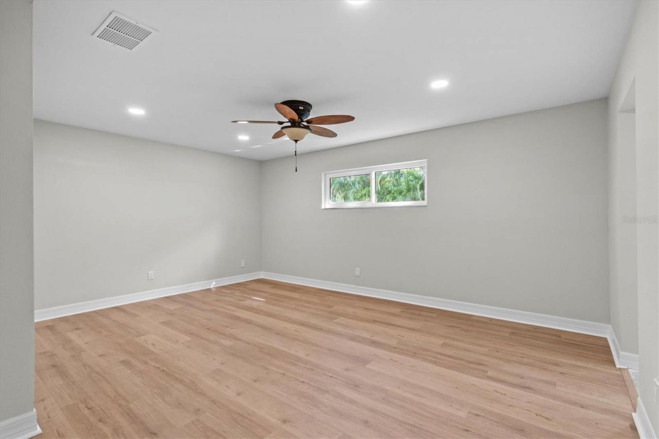 810 S West Shore Boulevard, Tampa, FL 33609 Photo