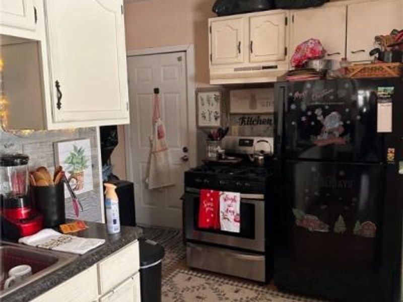 510 E 25th Street, Lorain, OH 44055 Photo 9
