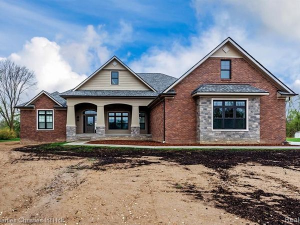 1933 Shane Ct, Addison Twp, MI 48370