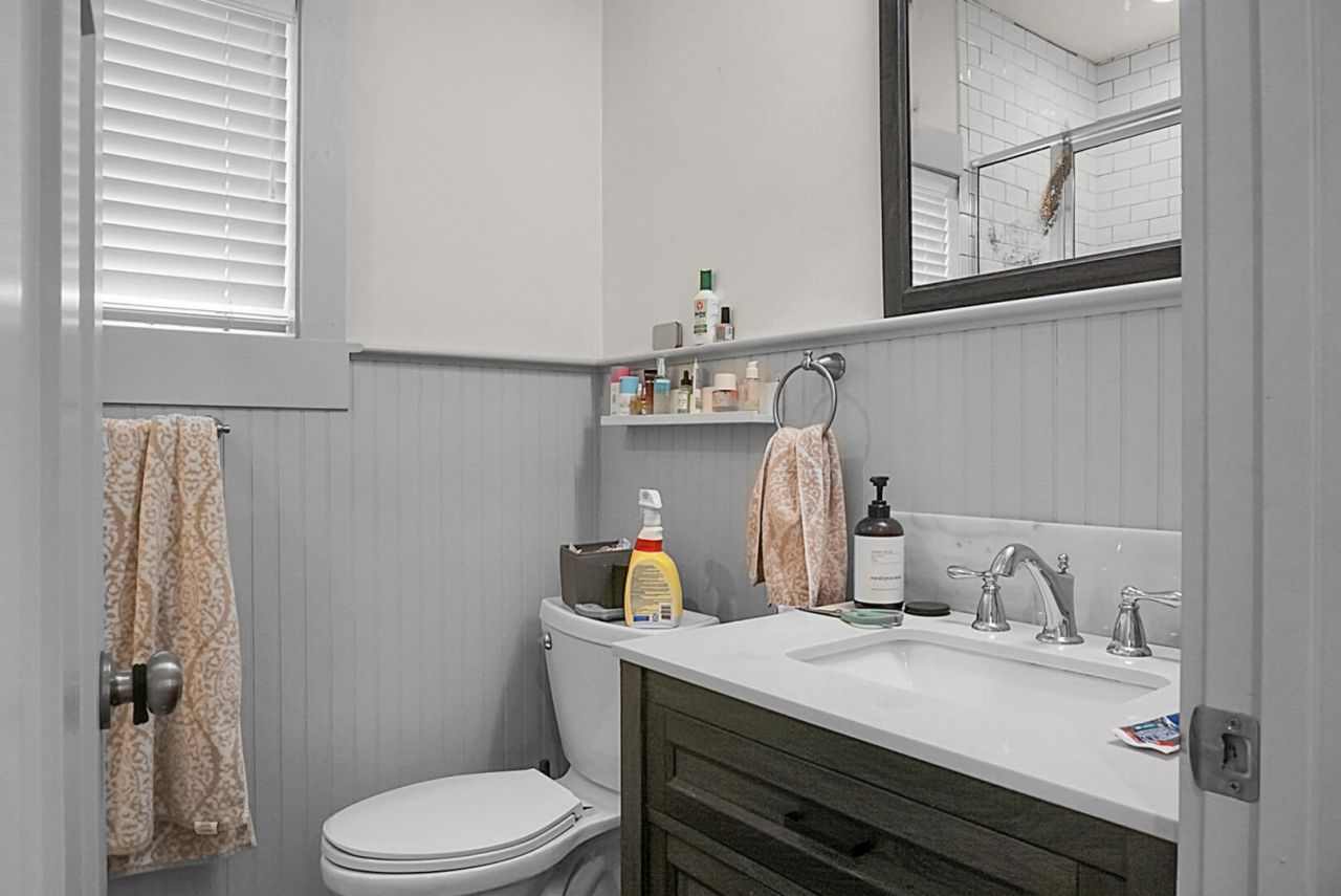 321 Ashley Avenue Photo 38