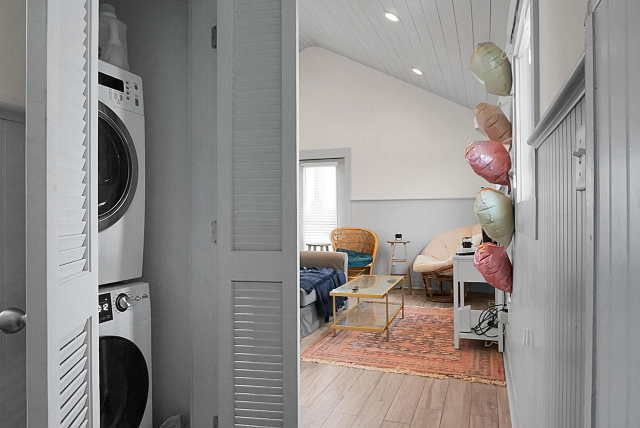 321 Ashley Avenue Photo 45