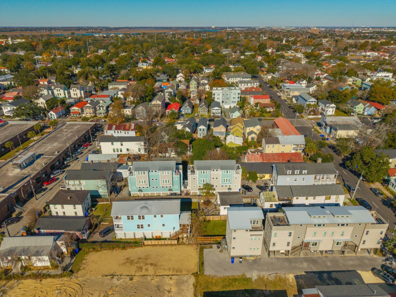 321 Ashley Avenue Photo 5