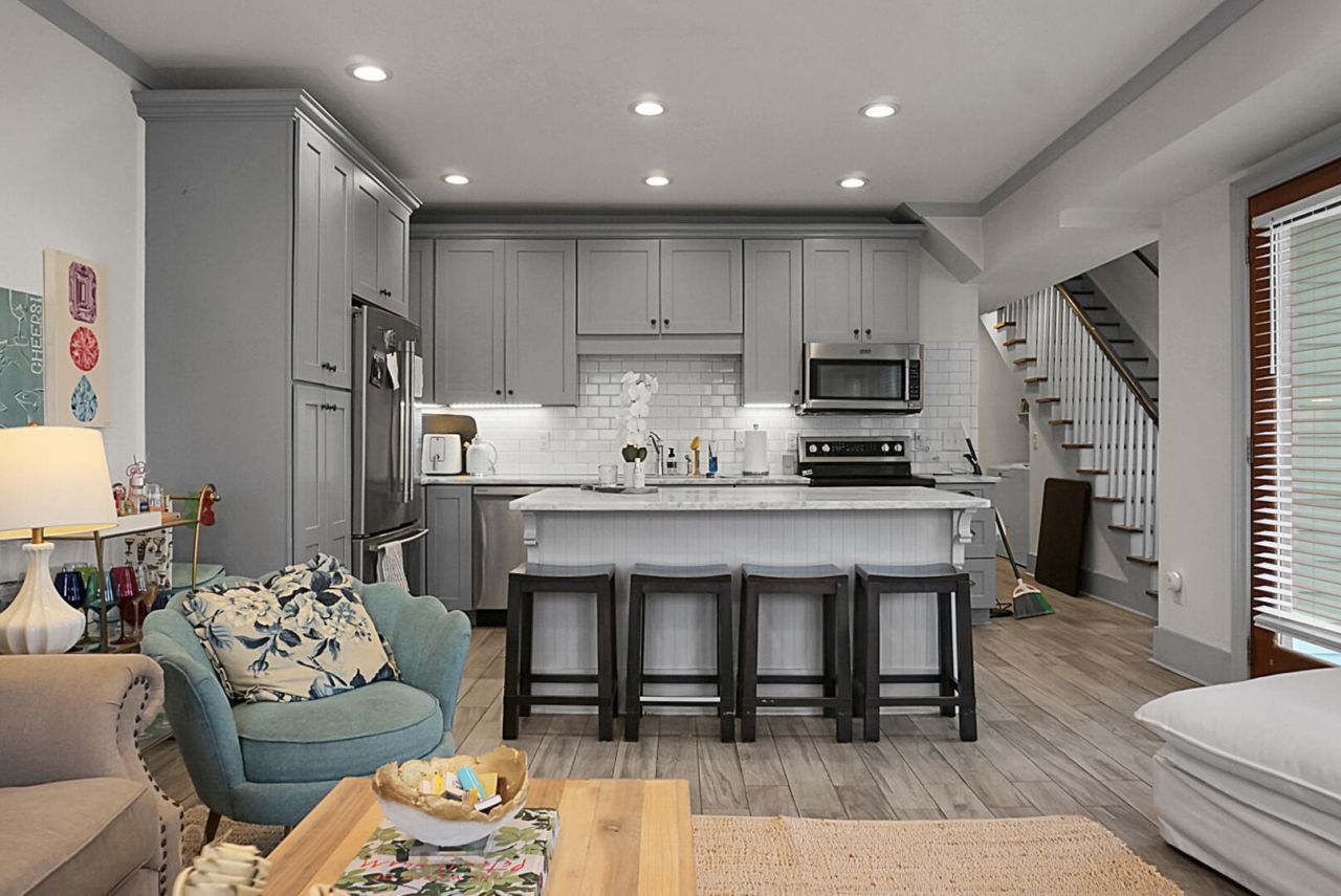 321 Ashley Avenue Photo 55