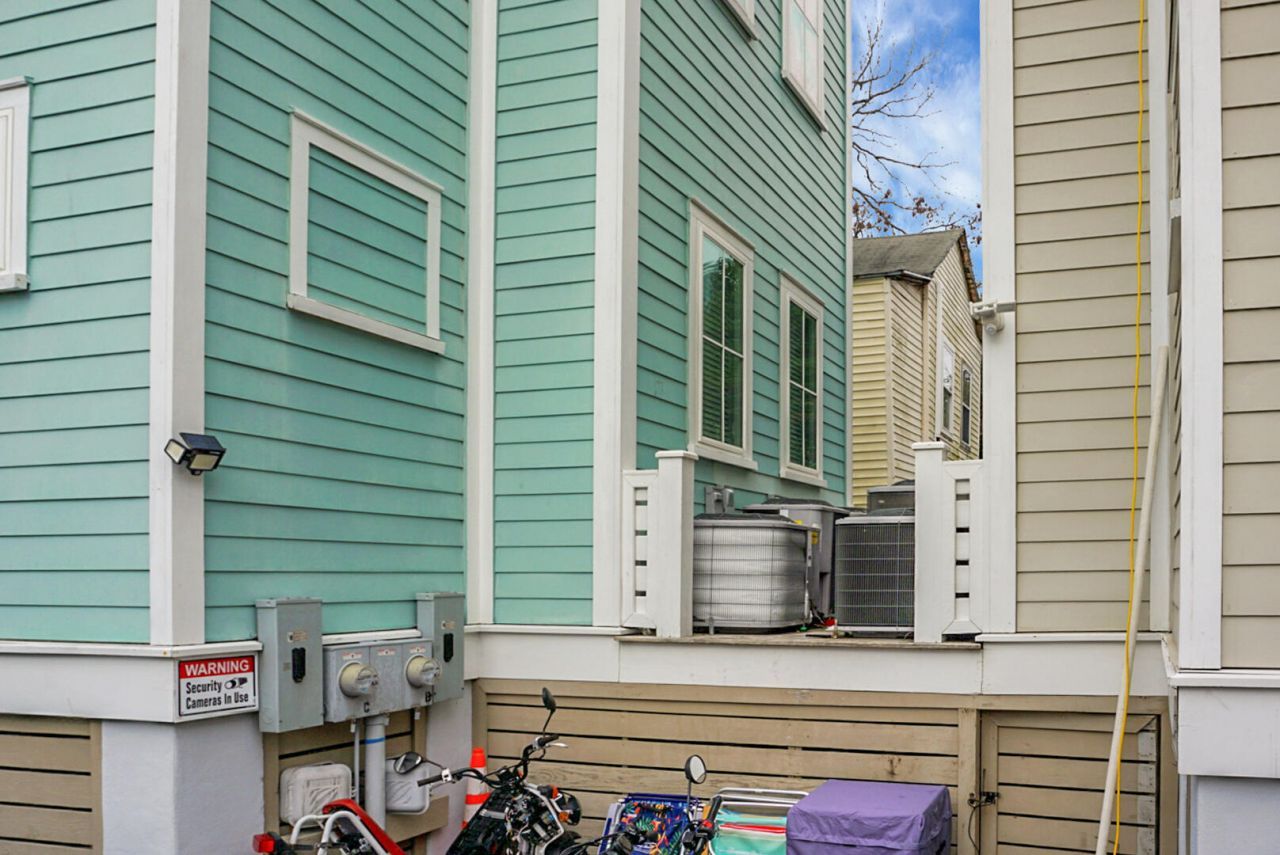 321 Ashley Avenue Photo 72