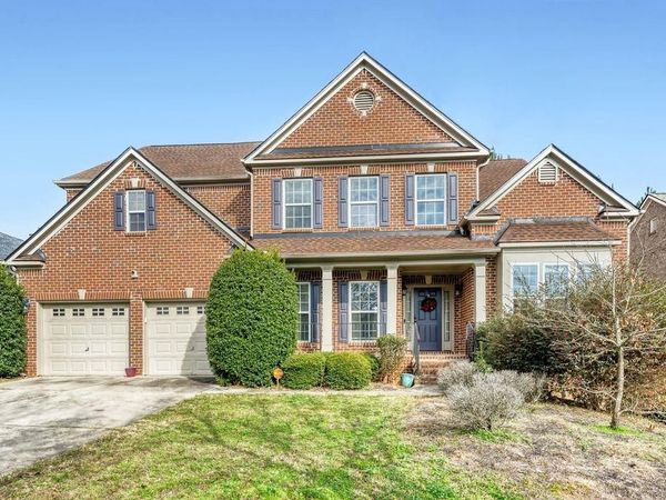 3613 Lake Estates Way, Atlanta, GA 30349