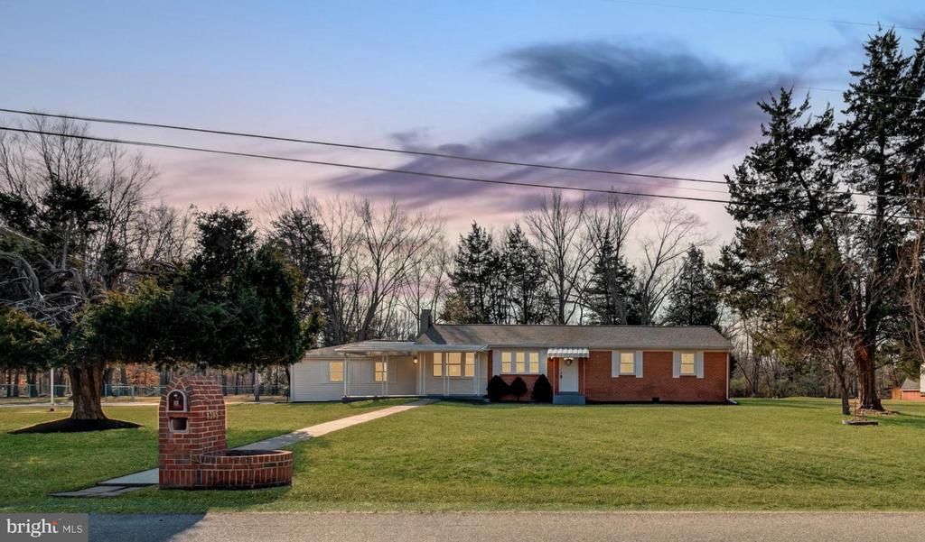 8305 Warren Drive, Pomfret, MD 20675 Main Photo