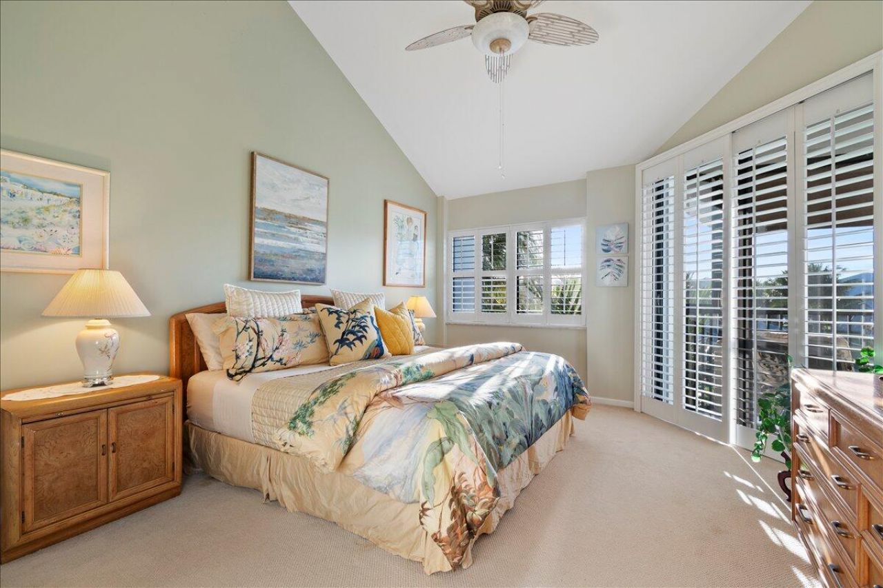 143 Bay Colony Drive N, Unit Penthouse, Juno Beach, FL 33408 Photo