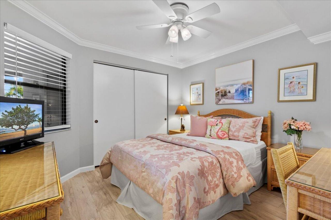 143 Bay Colony Drive N, Unit Penthouse, Juno Beach, FL 33408 Photo