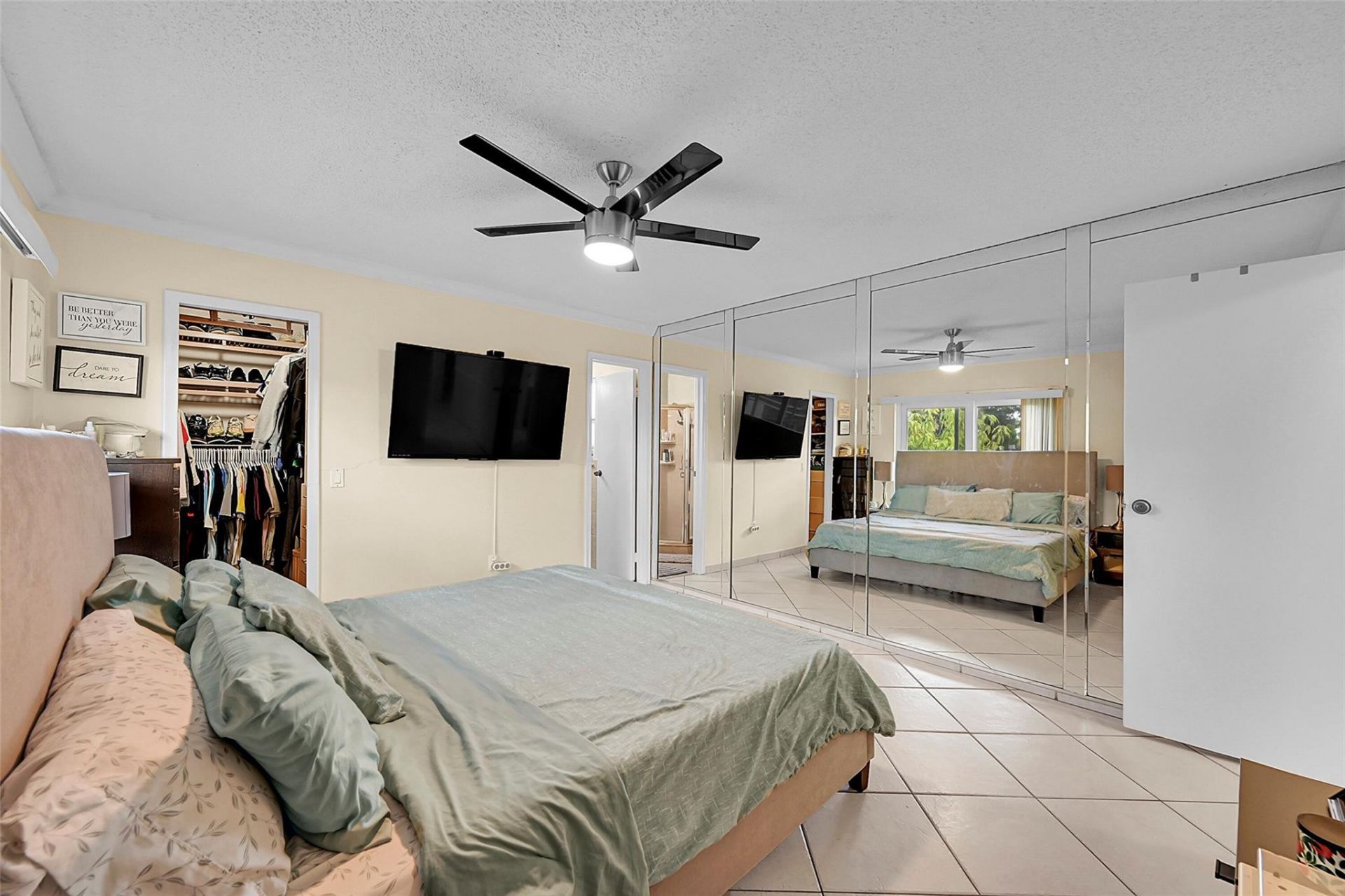 9661 NW 24th Place, Sunrise, FL 33322 Photo