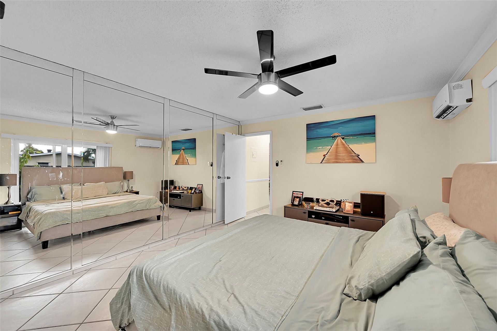 9661 NW 24th Place, Sunrise, FL 33322 Photo