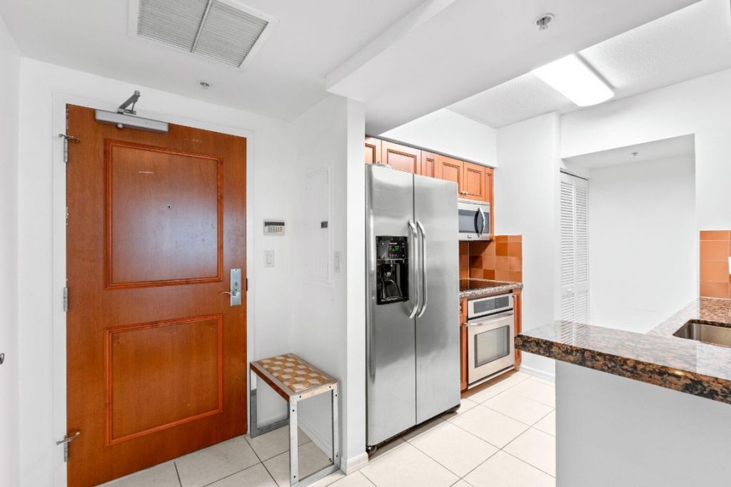 347 N New River Drive, Unit 606, Fort Lauderdale, FL 33301 Photo