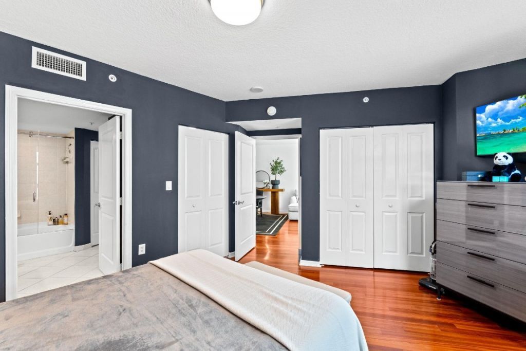 347 N New River Drive, Unit 606, Fort Lauderdale, FL 33301 Photo