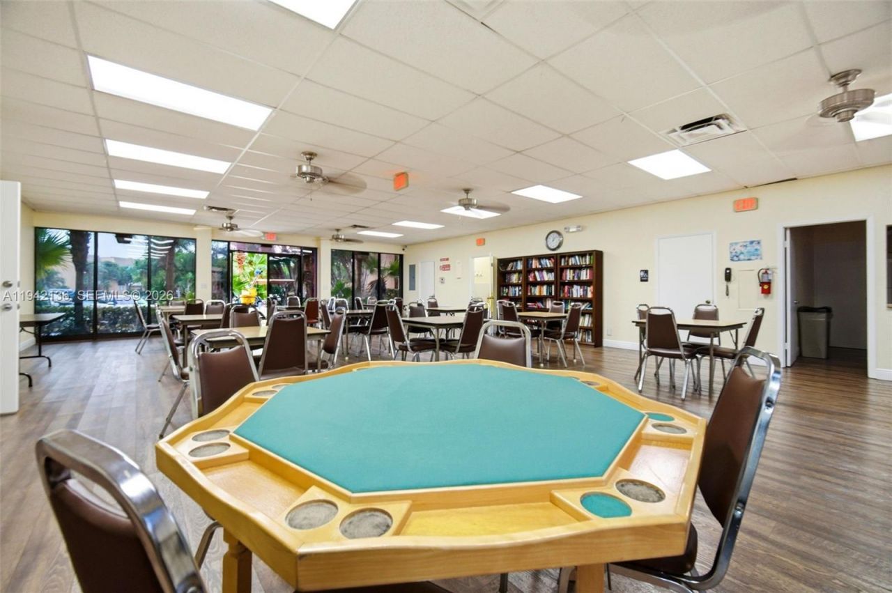 9121 Sunrise Lakes Blvd, Unit 114, Sunrise, FL 33322 Photo