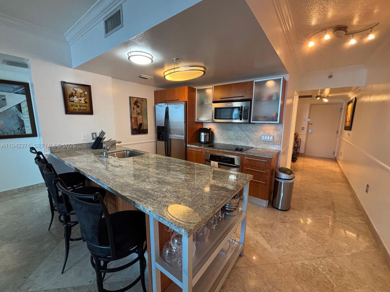 185 SW 7th St , Unit 1502, Miami, FL 33130 Photo