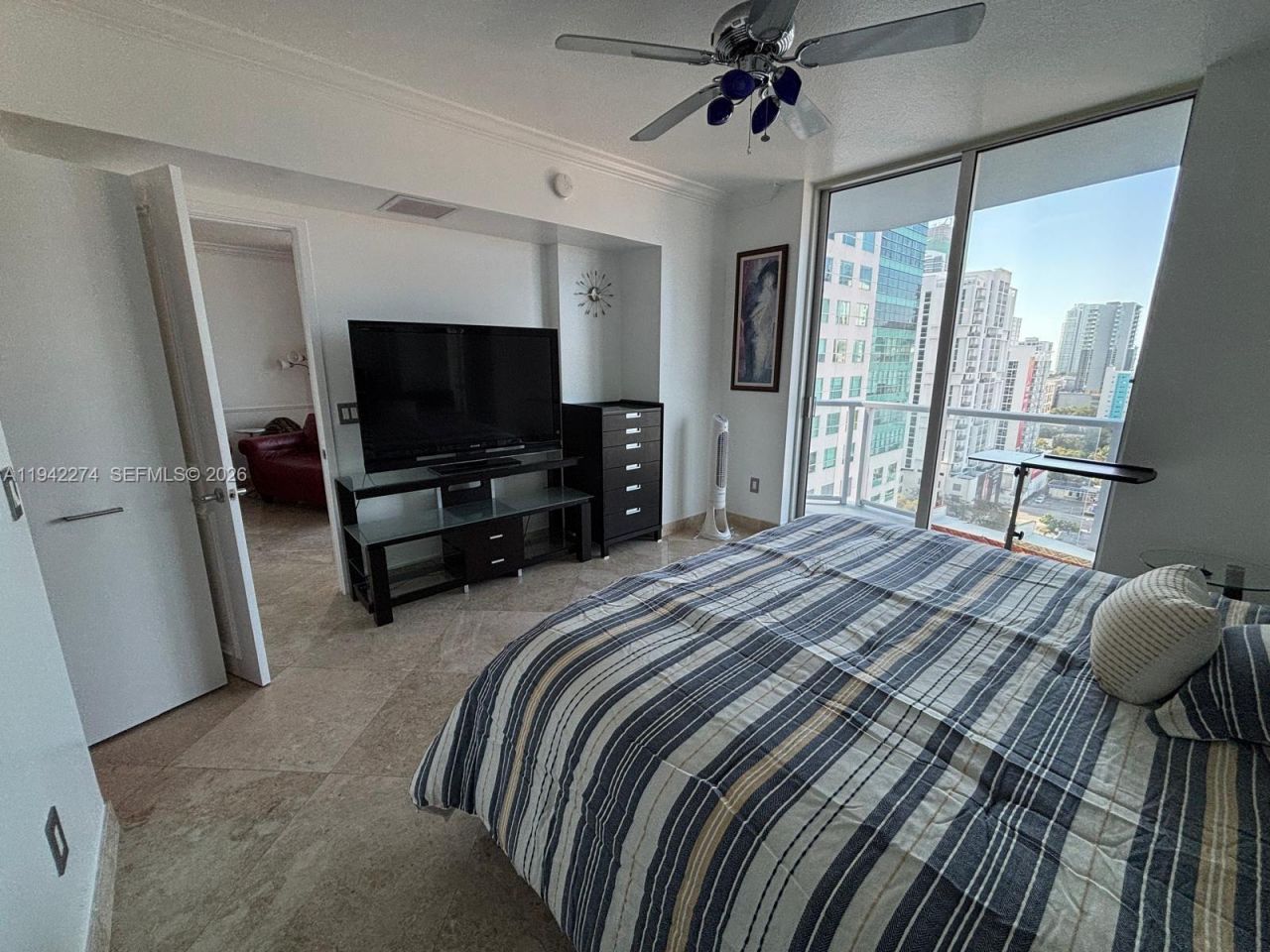 185 SW 7th St , Unit 1502, Miami, FL 33130 Photo