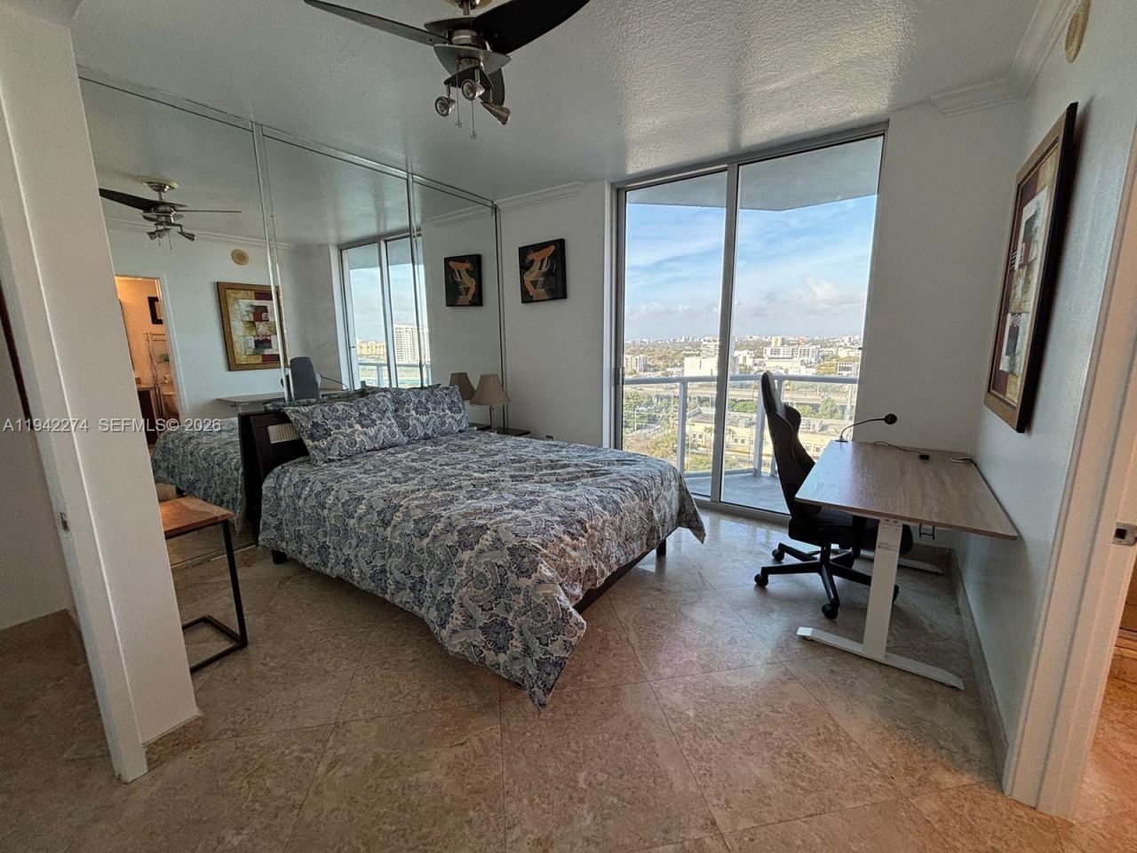 185 SW 7th St , Unit 1502, Miami, FL 33130 Photo