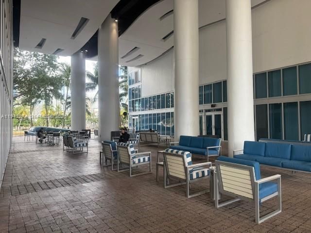 185 SW 7th St , Unit 1502, Miami, FL 33130 Photo