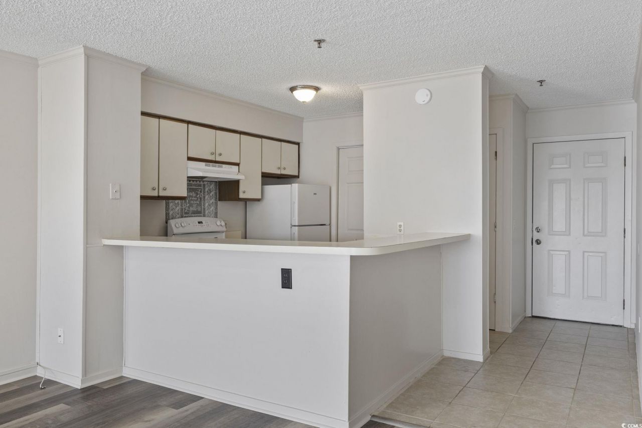 4350 Intercoastal Ln. Photo 12