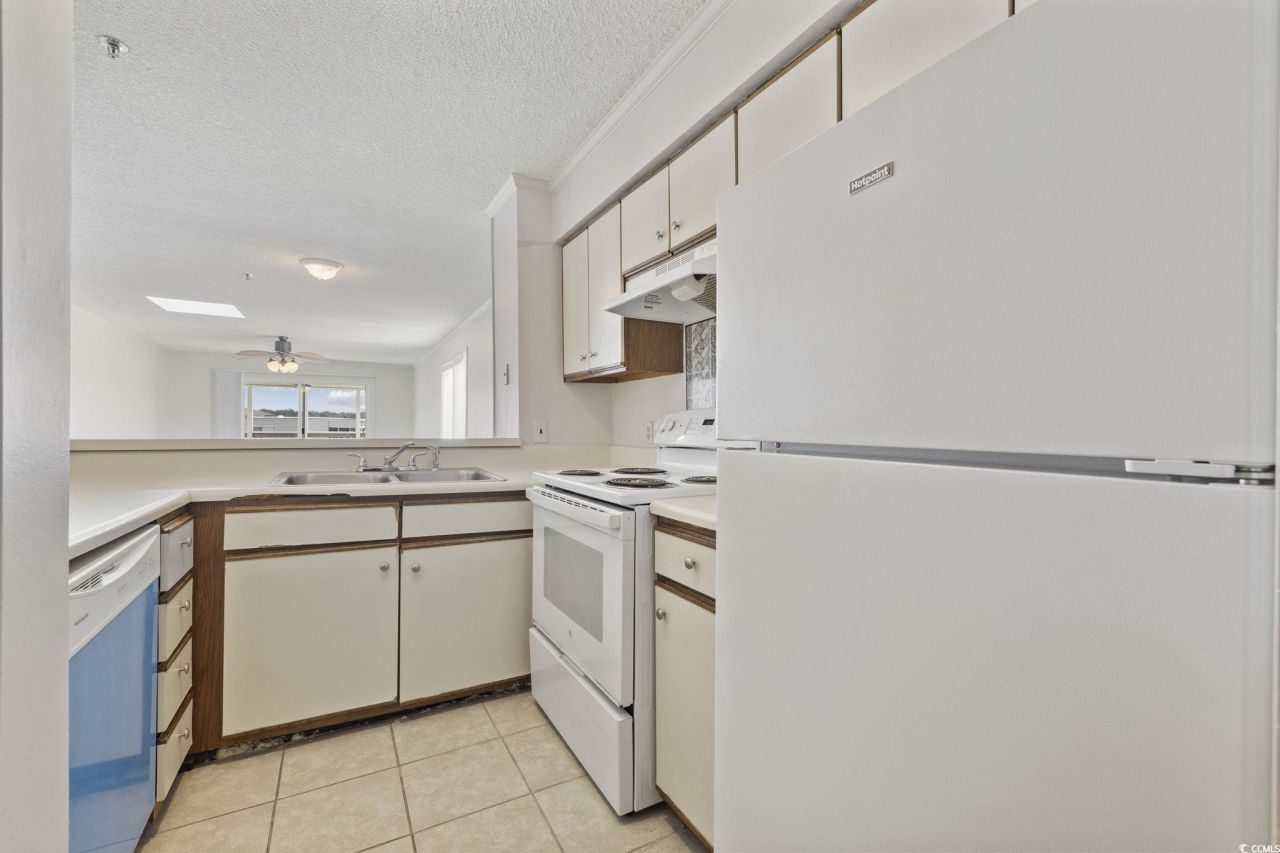 4350 Intercoastal Ln. Photo 14