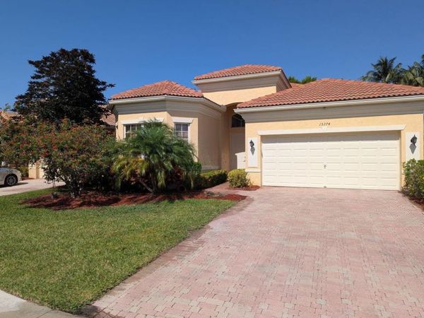 15274 Fiorenza Circle, Delray Beach, FL 33446