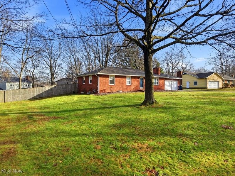 294 Milton Drive, Tallmadge, OH 44278 Photo 3