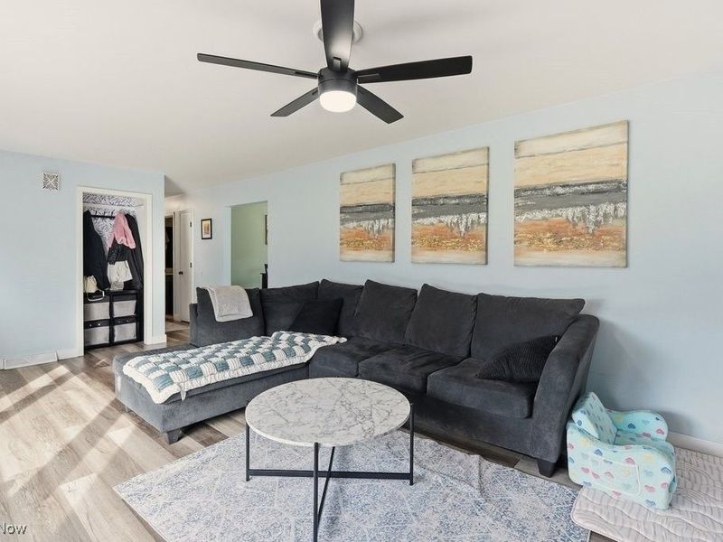 294 Milton Drive, Tallmadge, OH 44278 Photo 8