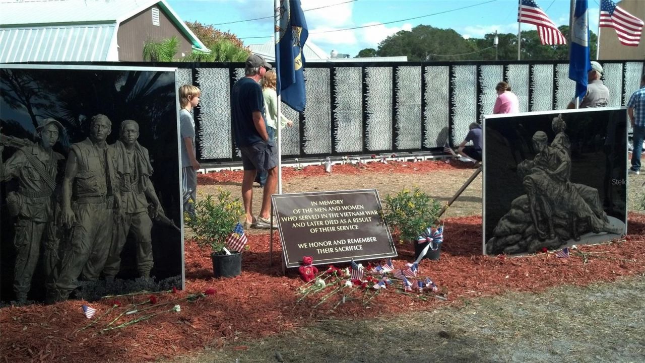 2101 SW Trafalgar Parkway, Cape Coral, FL 33991 Photo