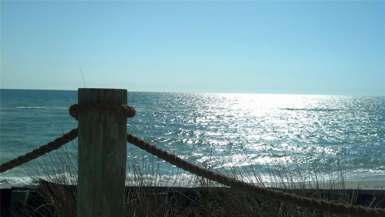 2101 SW Trafalgar Parkway, Cape Coral, FL 33991 Photo